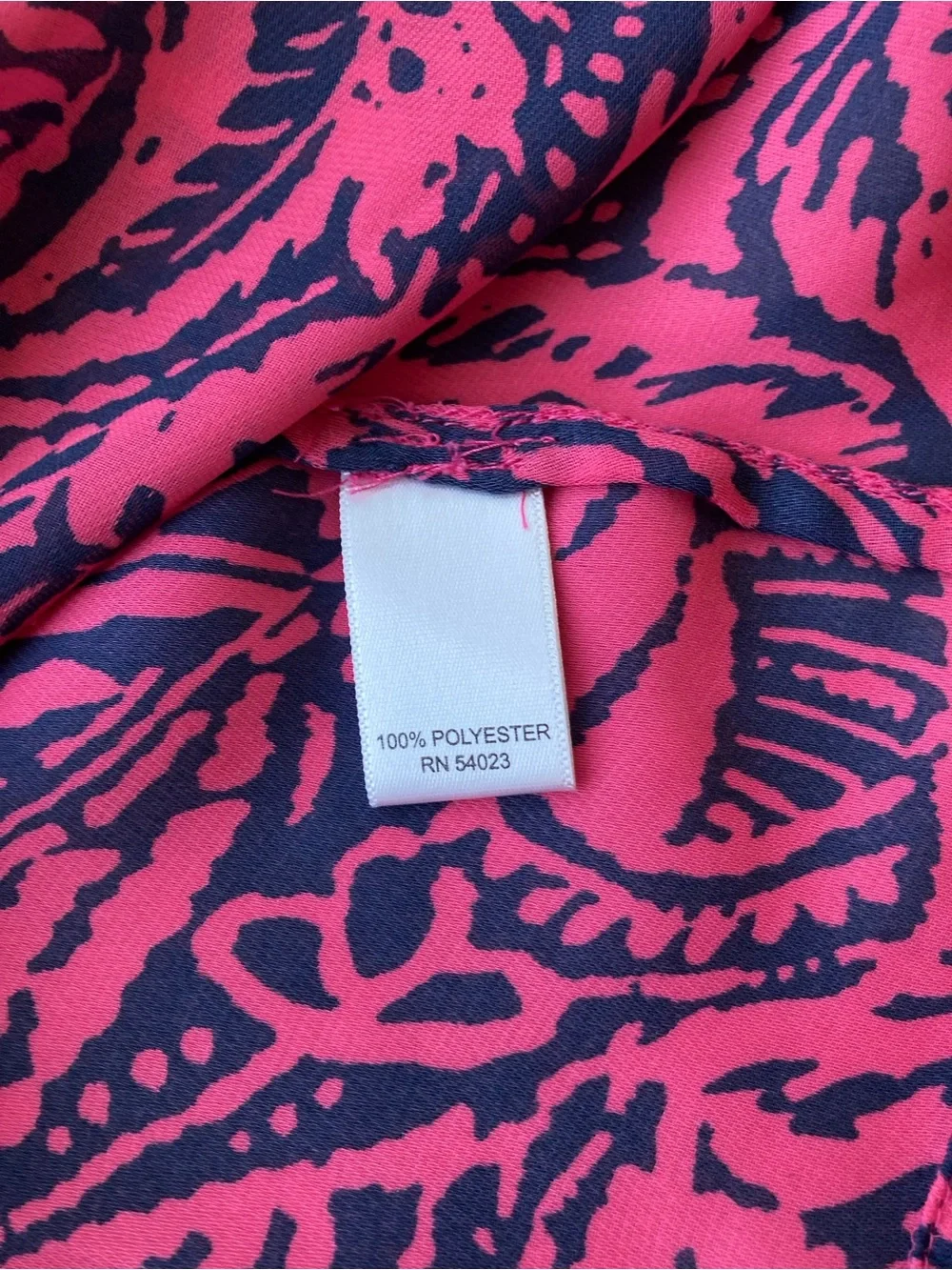 BANANA REPUBLIC | Pink & Navy Abstract Print Smocked Blouse | Size L